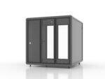 XL-six person booth